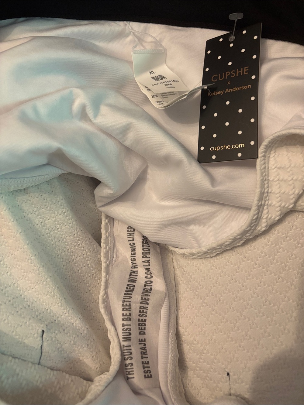 Cupshe White & Black Contrast Underwire Bikini Top - Women Intimates & Sleepwear - Picture 3 of 4